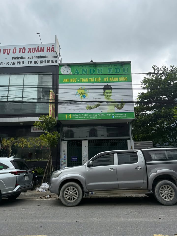 Nhà hoàn công 1 trệt 2 lầu tại Khu dân cư Việt Sing 150m² giá 6.8 tỷ - Thiết kế hiện đại, sẵn sàng ở ngay!