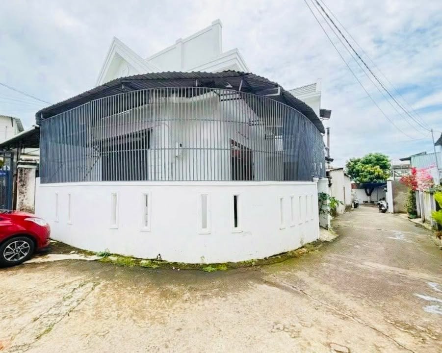 Nhà hẻm 267 Nguyễn Văn Cừ, Buôn Ma Thuột 120m² giá 2.79 tỷ - Chính chủ bán gấp!