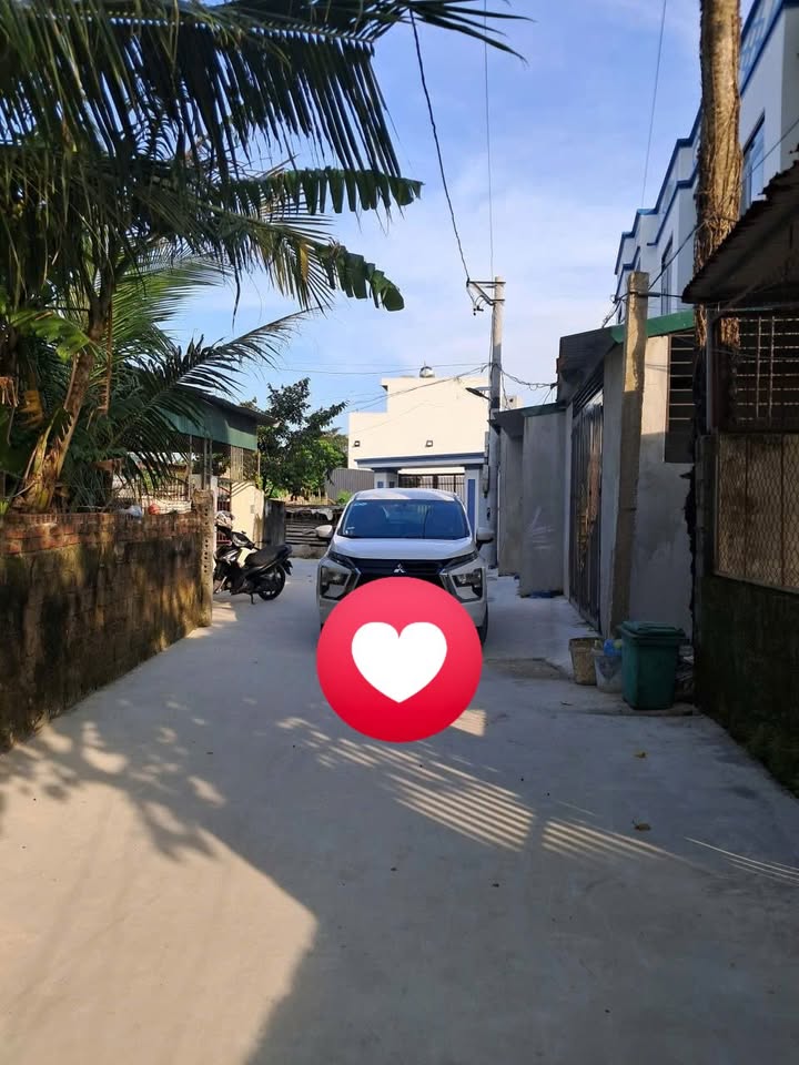 Nhà 2 tầng phố Tân Trọng, Quảng Thành, 72m² giá 1 tỷ - Ô tô tận nơi!