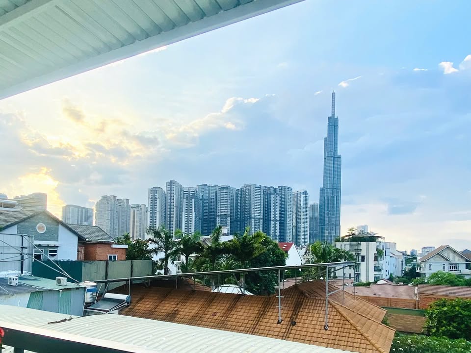 Nhà cho thuê An Khánh, Quận 2 40m² - Ngắm trọn Landmark 81, Full tiện nghi!