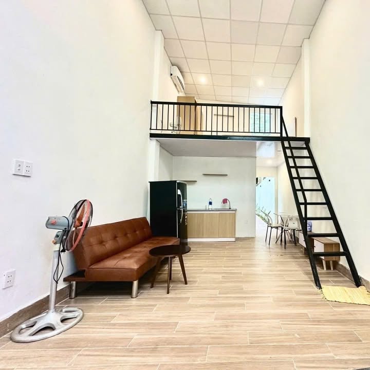 Bán nhà mặt tiền Huỳnh Thúc Kháng, Q. Hải Châu, 71m² chỉ 4.7 tỷ - Đầu tư sinh lời ngay!