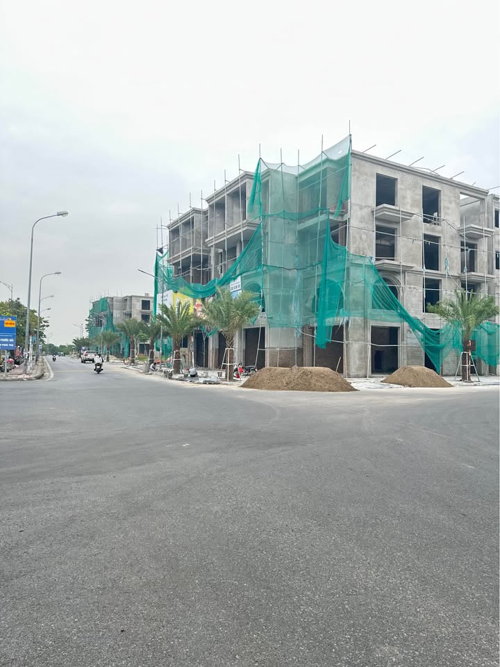 Bán Căn Nhà 4 Tầng Mặt Đường Lê Quý Đôn Thái Bình 85m² - Tặng Gói Nội Thất 1,2 tỷ!