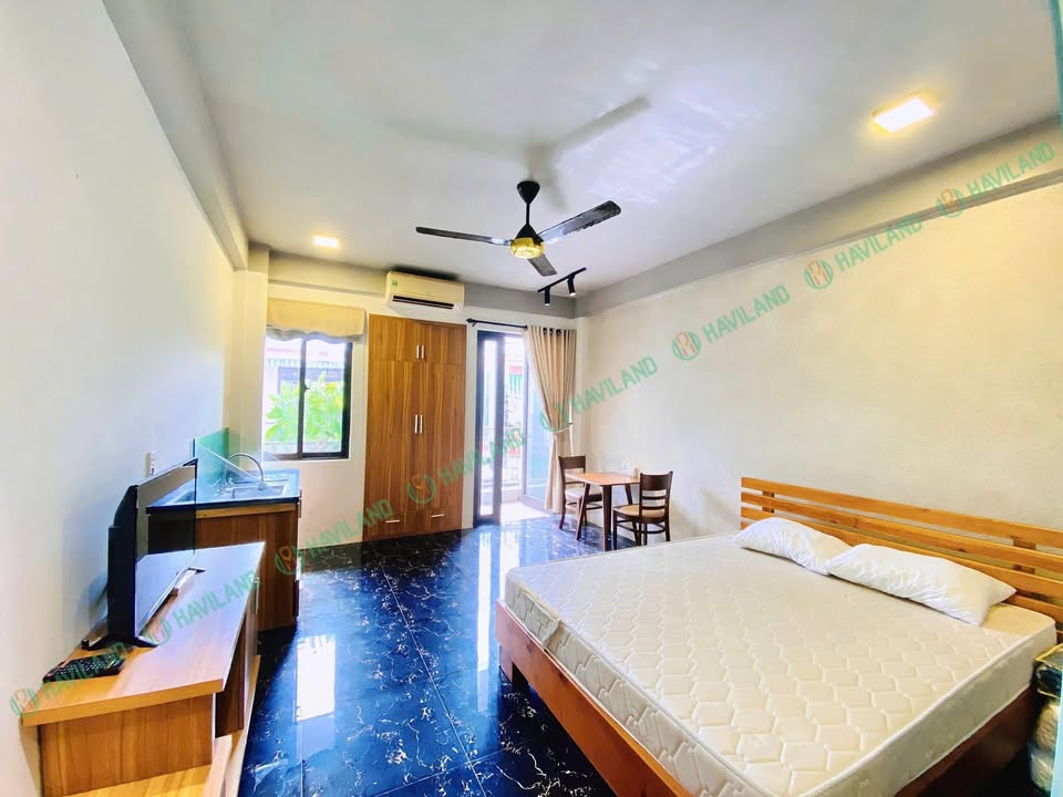 Căn hộ cho thuê giá rẻ Mỹ An 40m² - Ban công thoáng mát gần biển Mỹ Khê!