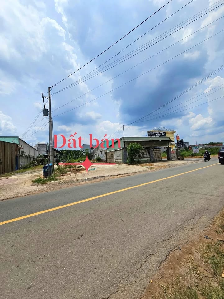 Đất mặt tiền đường DH 410 Vĩnh Tân 1012m² giá 8 tỷ - Cơ hội đầu tư tuyệt vời!
