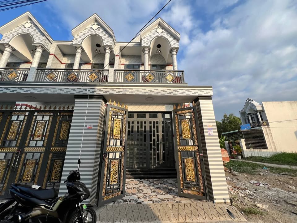 Nhà phố Cần Giuộc, Long An 60m² giá 2.35 tỷ - Sổ hồng riêng, chính chủ bán!