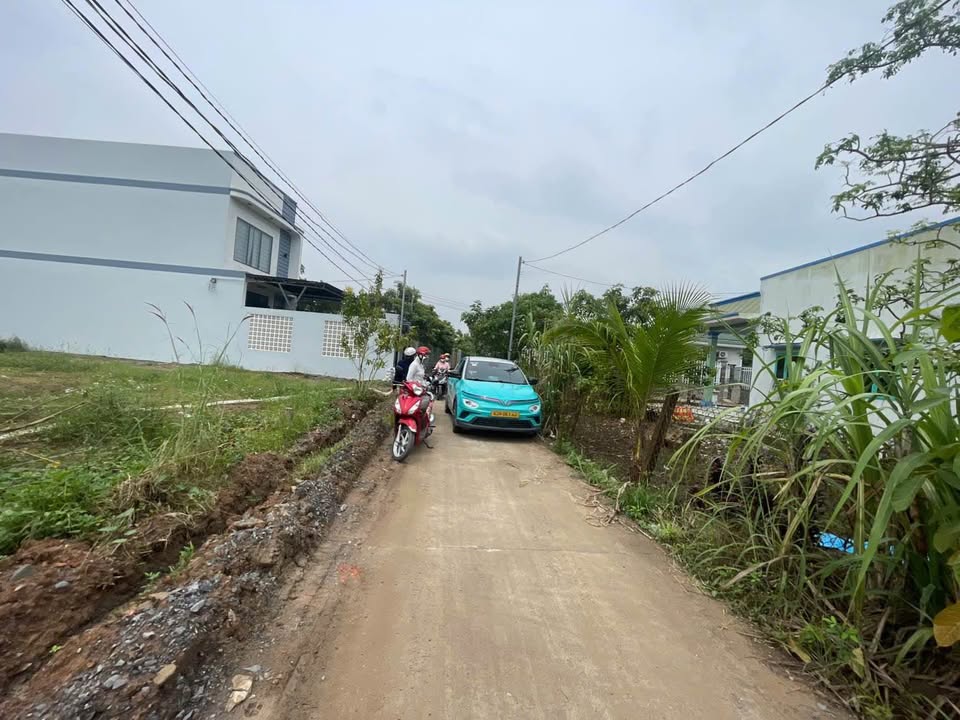 Đất thổ cư Long Hiệp, Bến Lức 140m² giá chỉ 1.4 tỷ - Cơ hội đầu tư tuyệt vời!