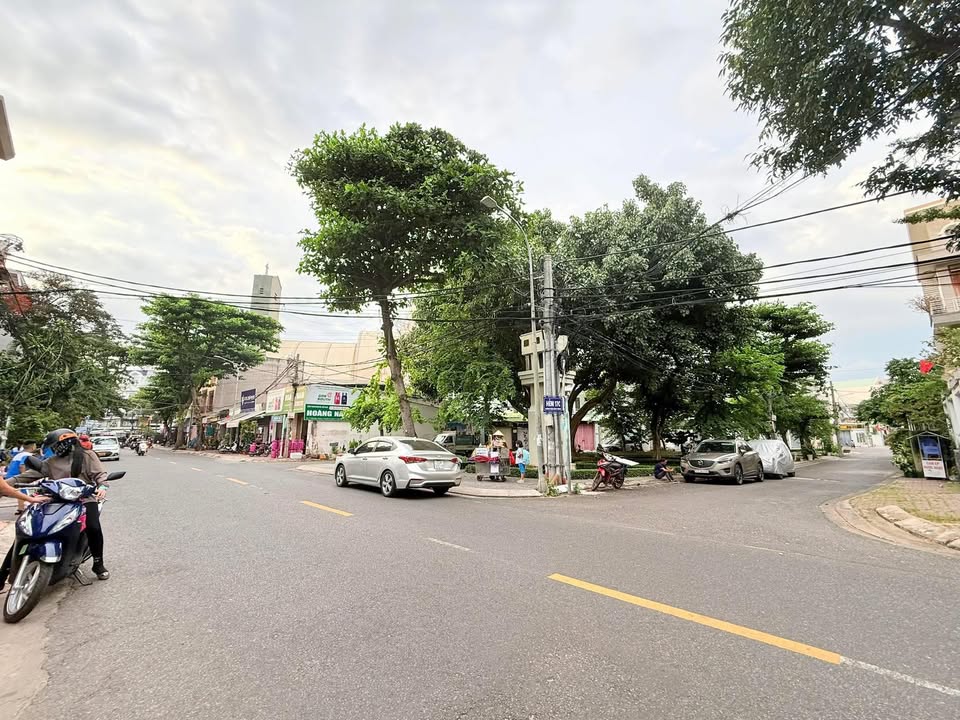 Nhà phố Trần Bình Trọng, Vũng Tàu 95m² giá 8.2 tỷ - Vị trí đắc địa gần biển!