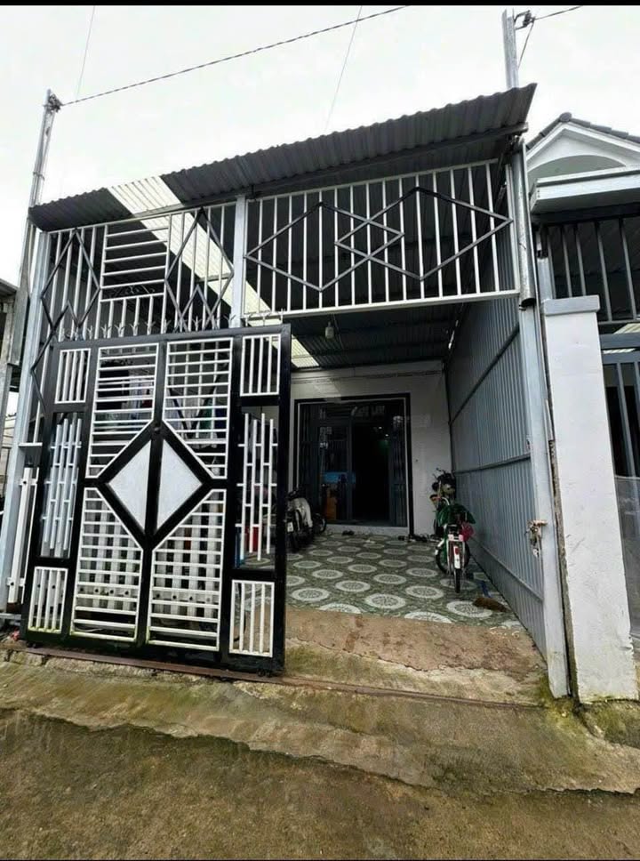 Nhà đẹp tại Ngô Gia Tự, Đà Lạt 120m² giá chỉ 2.3 tỷ - Định cư lý tưởng!