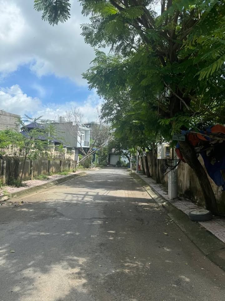 Đất Mặt Tiền 10m Nguyễn Xiển, Thủ Đức 450m² giá 30 tỷ - Đầu tư sinh lời ngay!