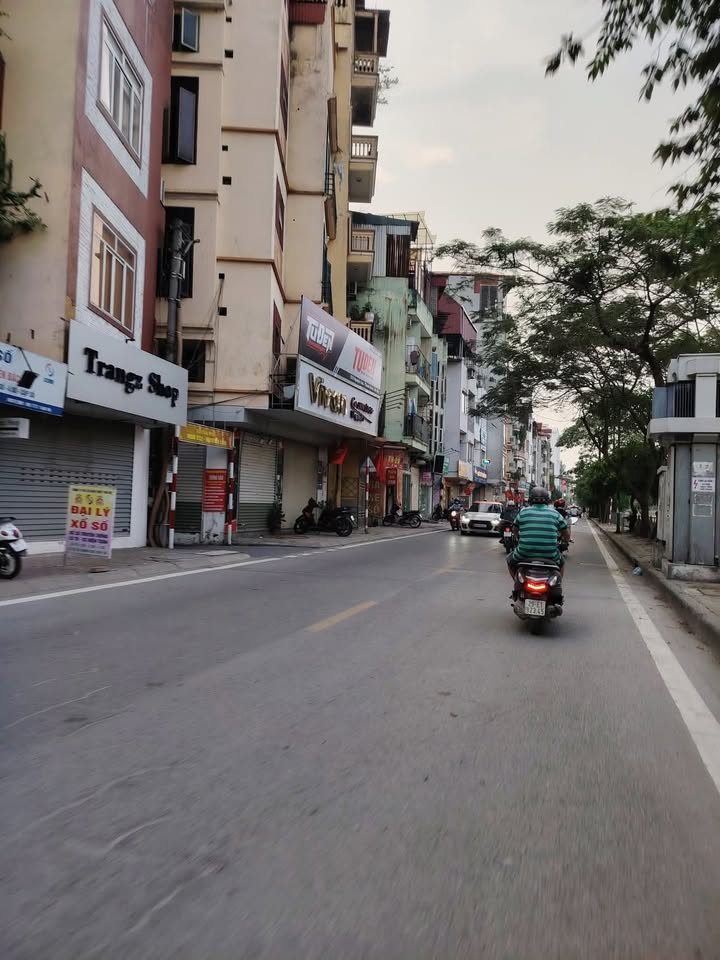 FrontHouse mặt phố Khương Đình 95m² giá 24 tỷ - Đầu tư sinh lời cực tốt!