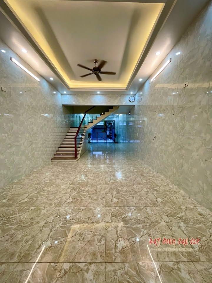 Nhà 3 tầng chính chủ tại Ninh Tiến, Ninh Bình 95m² giá 7 tỷ - Pháp lý rõ ràng, vị trí đắc địa!