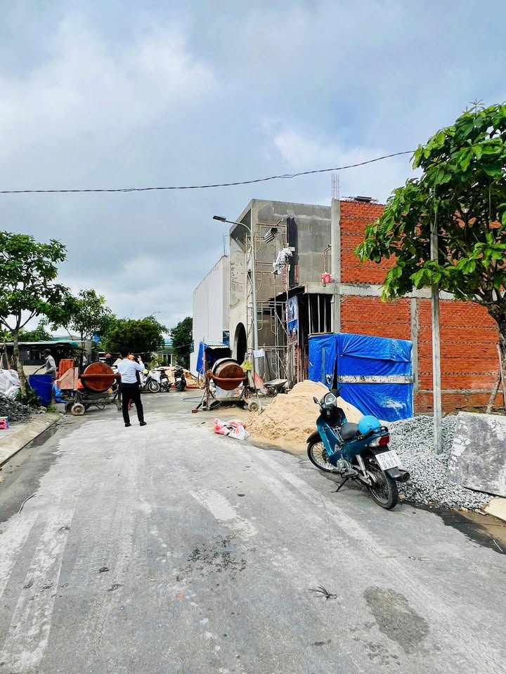 Đất nền Khu dân cư Tân Phú Trung, Củ Chi 80m² giá 2 tỷ - Cơ hội đầu tư hấp dẫn!