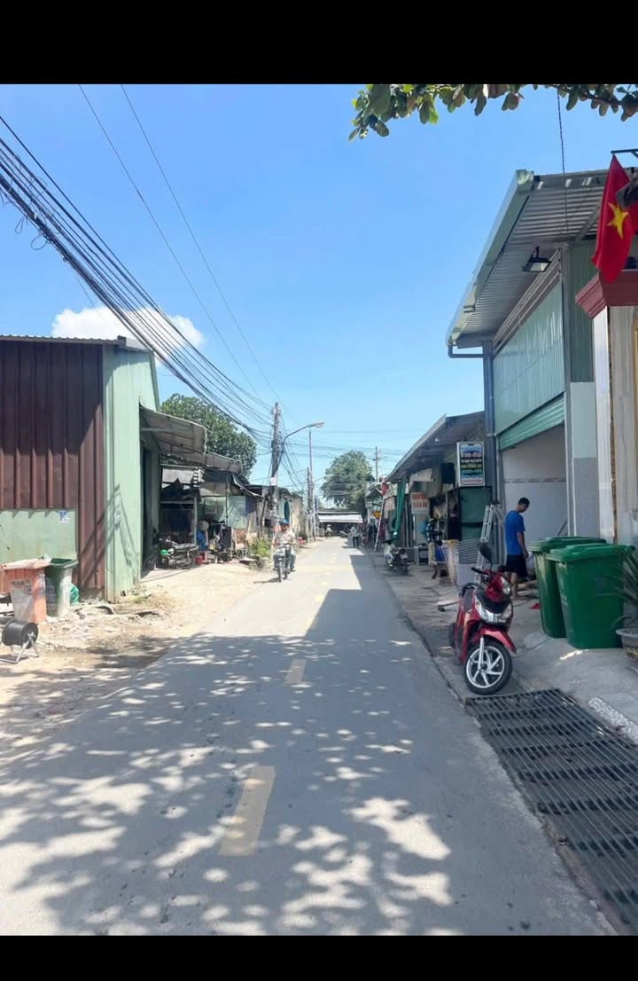 Nhà mặt tiền đường nhựa Khánh Bình, Tân Uyên 85m² giá 1.9 tỷ - Kinh doanh sầm uất!