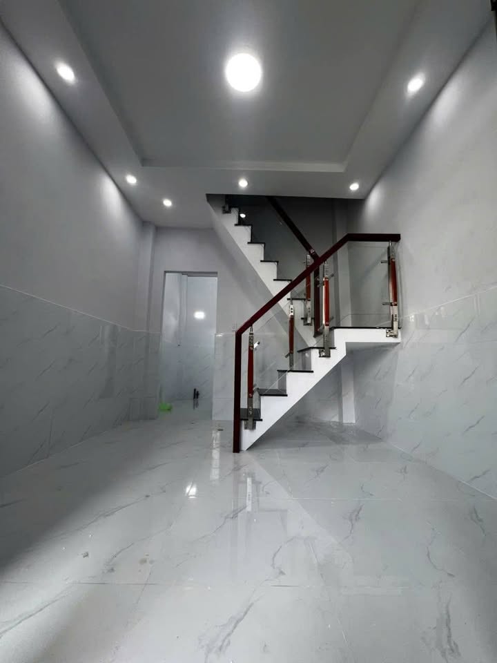 Nhà riêng hẻm 1716 Huỳnh Tấn Phát, Nhà Bè 19m² giá 880 triệu - Sổ hồng rõ ràng!