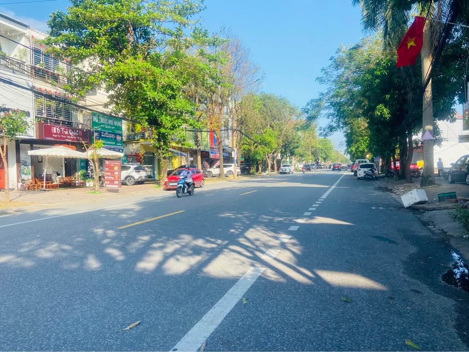 Lô góc kinh doanh đỉnh tại Vinh 229m² - Đang cho thuê 24 triệu/tháng