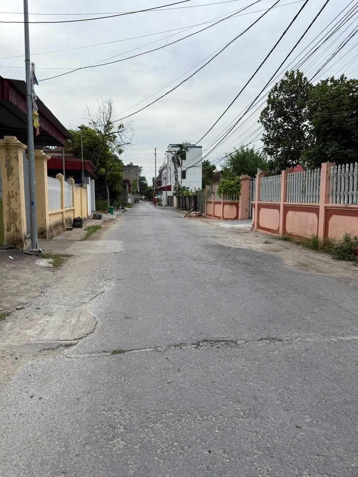 Đất nền lô góc 73m² tại chợ Sáng Minh Tân - Giá chỉ 1.2 tỷ VND!