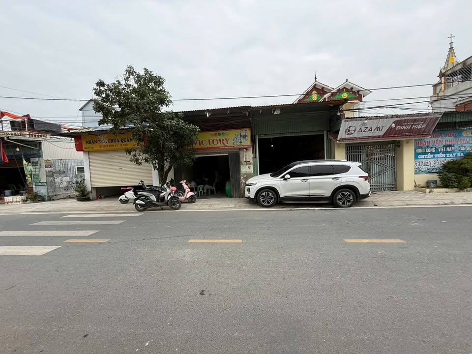 Lô đất 300m² tại Tổ dân phố Đường Trưỡng, Nam Triệu giá 12.2 tỷ - Địa điểm vàng cho kinh doanh!