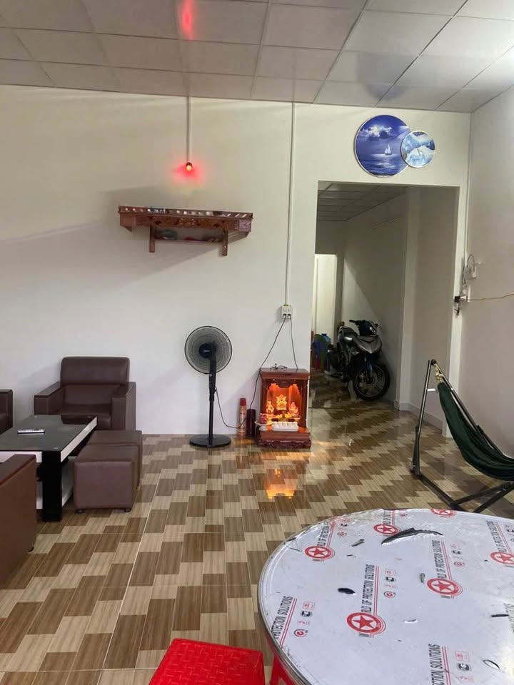 Nhà bán hẻm ô tô 4m Phường Nguyệt Hóa, 90m² - Giá thương lượng hấp dẫn!