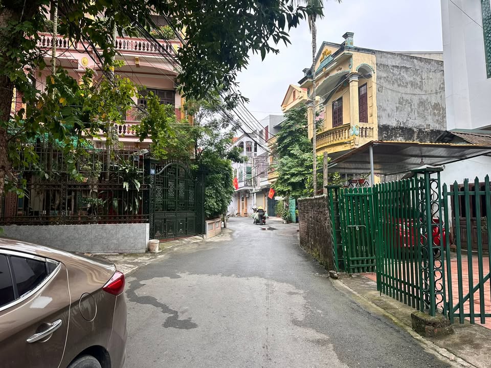 Đất nền Tiên Cát 79m² giá 2 tỷ - Vị trí trung tâm gần Hồ Văn Lang!