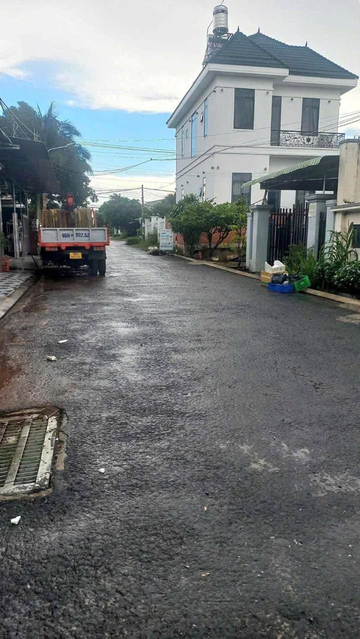 Đất đô thị Ninh Đức, Ninh Thạnh, Tây Ninh 203m² giá 265 triệu - Cơ hội đầu tư hấp dẫn!