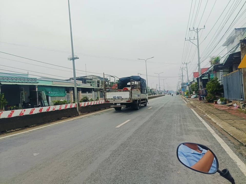 Đất nền ấp 3, xã Long Cang, huyện Cần Đước 105m² giá 1.25 tỷ - Vị trí đắc địa, tiện ích xung quanh