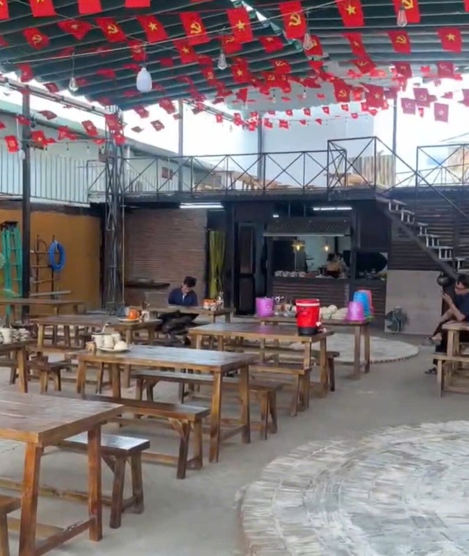 Quán cà phê lớn tại Gò Vấp 400m² giá 950 triệu - Sang nhượng nhanh chóng!