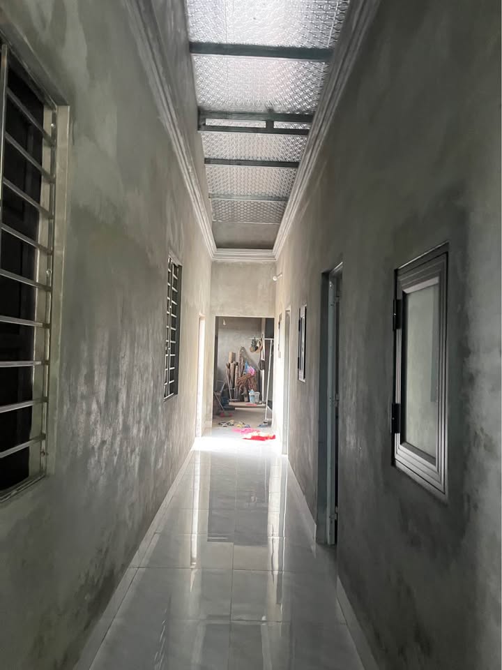 Nhà kiên cố 300m² tại Đoàn Kết, Âu Lâu - Gần IC13, giá thương lượng