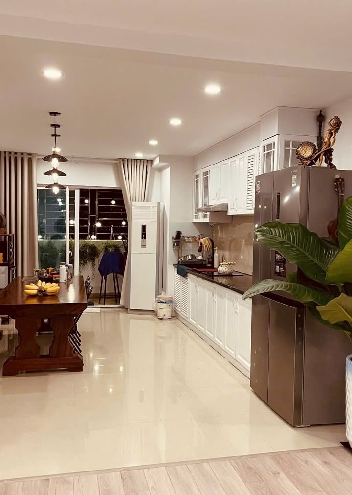 Căn hộ Bình Vượng Hà Đông 147m² giá 8 tỷ - Nội thất đầy đủ, sẵn sàng ở ngay!