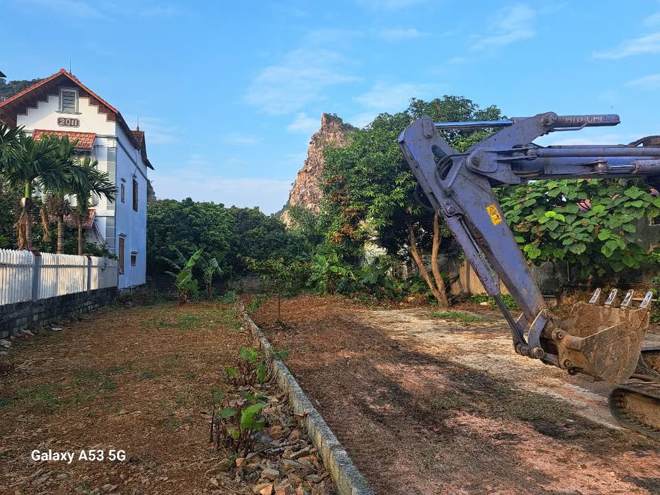 Đất nền Xuân Mai 208m² giá 2 tỷ - Đầu tư sinh lời ngay!