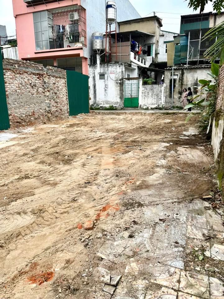 Đất nền 100m² phố Vũ Duệ, Việt Trì - Giá chỉ 2 tỷ, chính chủ bán gấp!