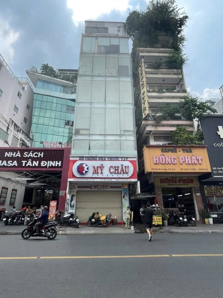 Bán nhà mặt tiền Hai Bà Trưng, Quận 3, 54m² chỉ 30 tỷ - Cơ hội đầu tư tuyệt vời!