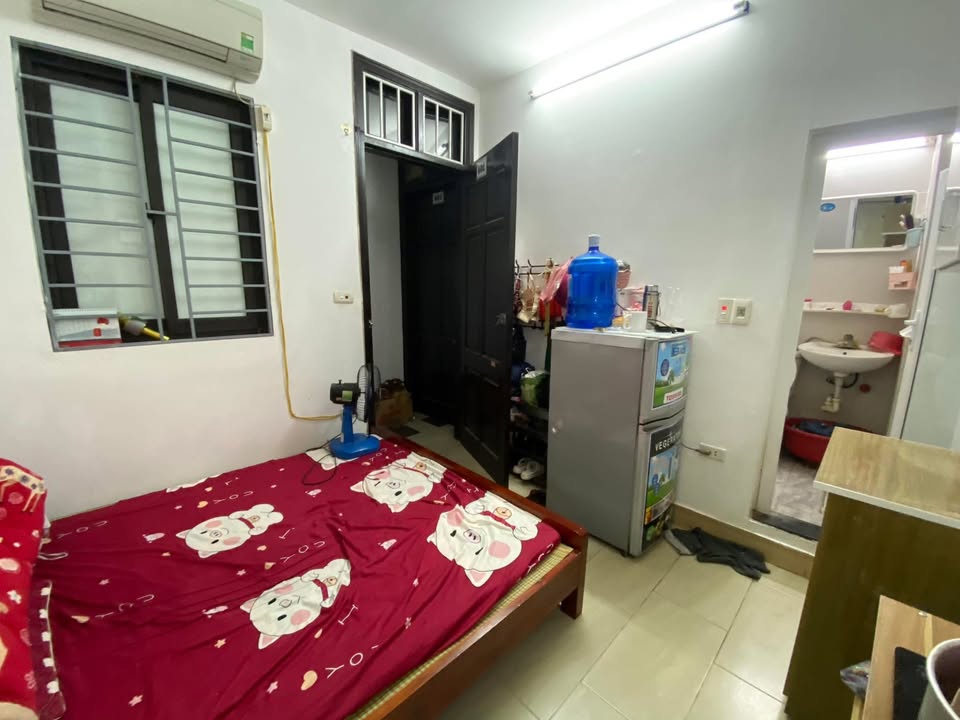 Nhà nhỏ cho thuê tại khu giãn dân Yên Phúc, 22m² - Sạch sẽ, đầy đủ tiện nghi!