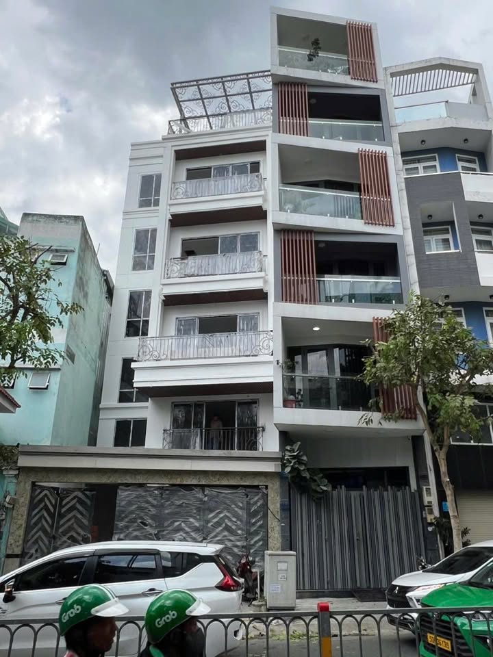 Cho thuê gấp nhà mặt phố Trần Nguyên Đán, quận 1, diện tích 115m² - Phù hợp kinh doanh đa dạng!