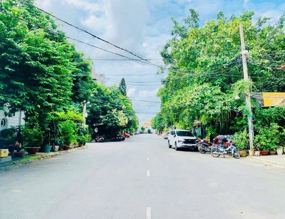 Nhà mặt tiền Tân Sơn Nhì, Tân Phú 160m² giá 27 tỷ - Đầu tư sinh lời ngay!