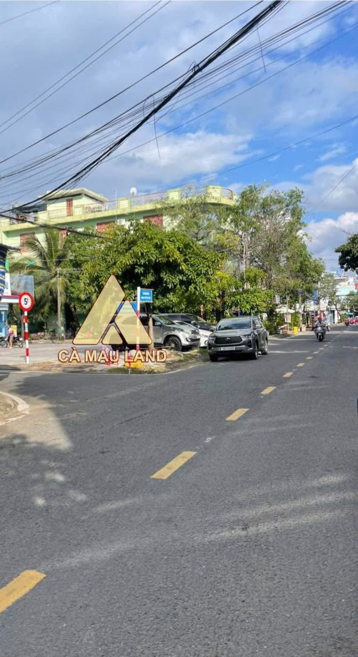 Nhà mặt tiền đường Nguyễn Du, phường 5, TP. Cà Mau 92m² giá 4,2 tỷ - Vị trí đắc địa, kinh doanh thuận lợi!