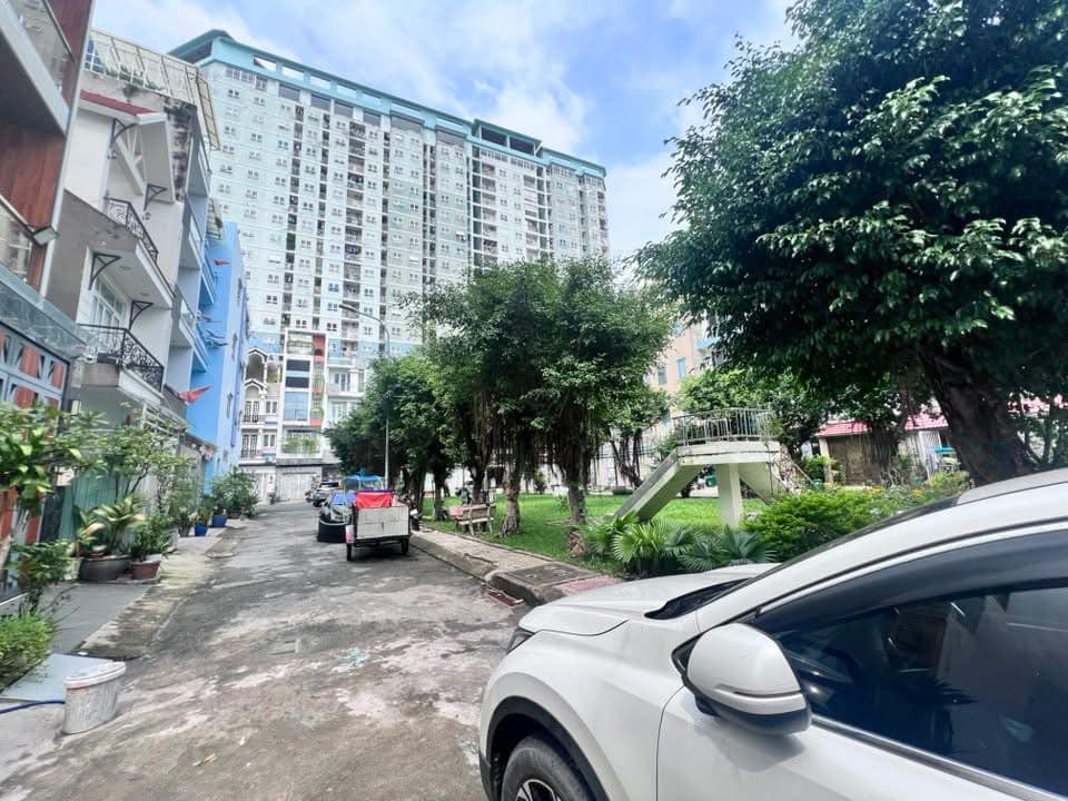 Đất nền Tô Hiệu, Hiệp Tân, Tân Phú 71m² giá 8.9 tỷ - Đối diện công viên, khu dân trí cao!