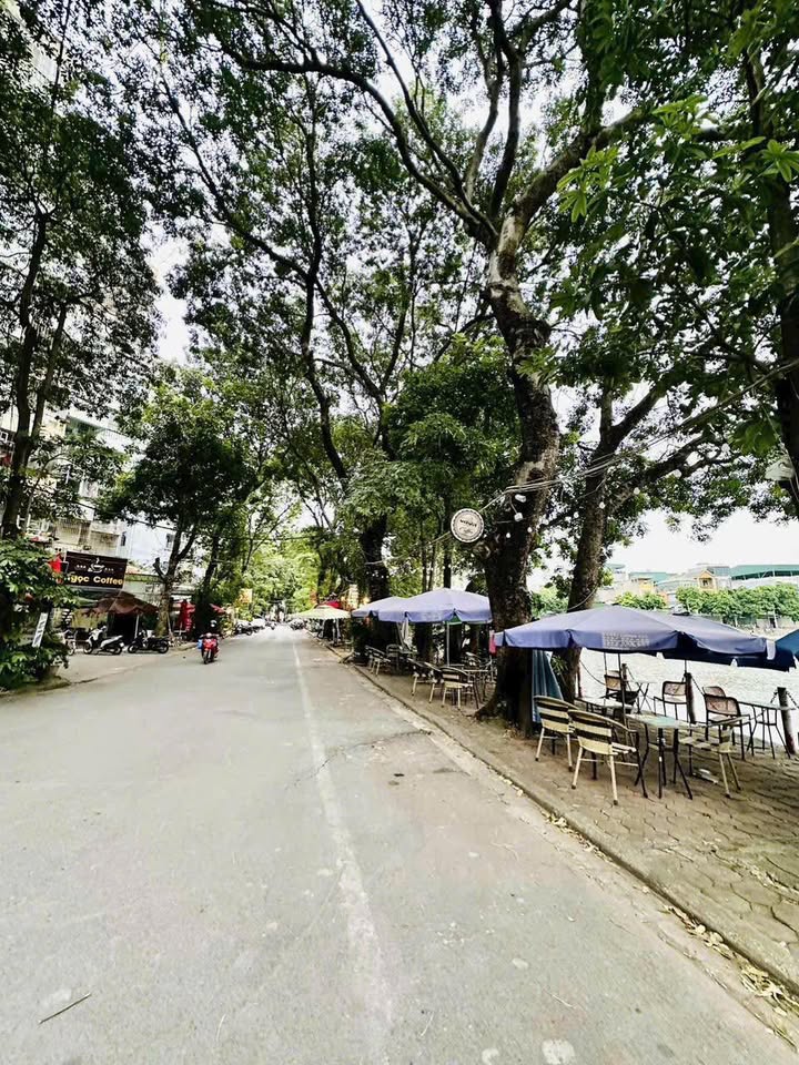 Nhà phố KĐT Định Công 50m² giá 18.6 tỷ - View hồ thoáng đãng!