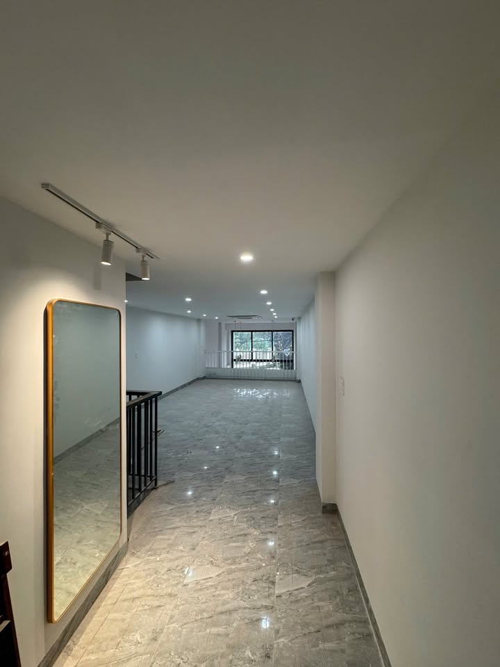 Cho thuê mặt bằng đường Phan Châu Trinh, Hải Châu, Đà Nẵng 15 triệu - Kinh doanh ngay!