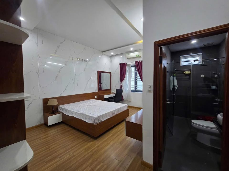 Cho thuê căn hộ phố Tây An Thượng Đà Nẵng 3 tầng 5 phòng ngủ - Kinh doanh ngay!