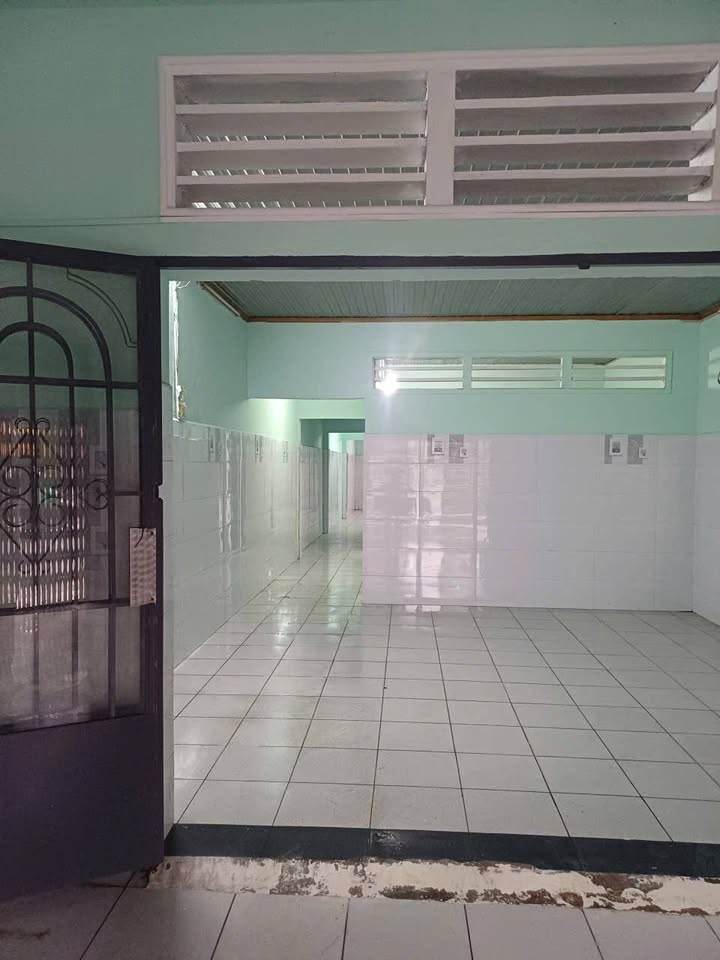 Cho thuê mặt tiền Trần Văn Mười, Hóc Môn 150m² - Giá chỉ 7 triệu/tháng