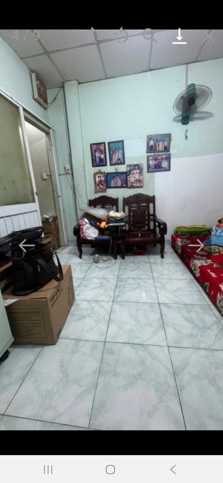 Nhà phố Bà Hom Quận 6, 33m² giá 2 tỷ - Sát mặt tiền, tiện ích đầy đủ!