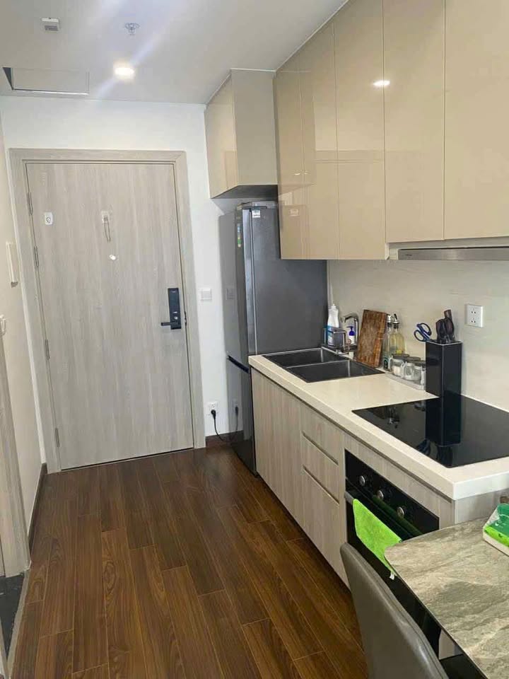 Cho thuê studio full đồ tại Vinhomes Smart City, Tây Mỗ, 8.5 triệu - Sẵn sàng vào ở!