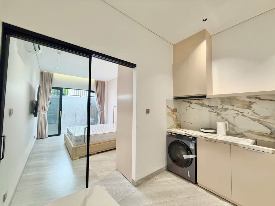 Căn hộ 1 phòng ngủ Phước Hải, Nha Trang 40m² giá 9.5 triệu - An ninh, yên tĩnh!