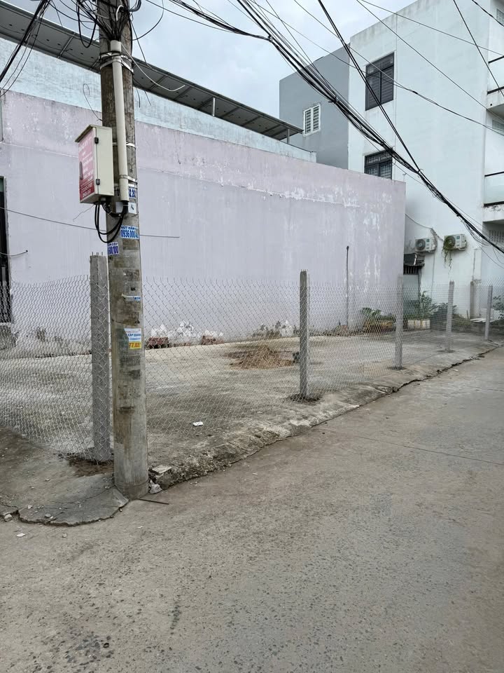 Đất nền góc hẻm 115 CMT8, Bình Thủy, 74m² giá 2.3 tỷ - Tiềm năng đầu tư lớn!