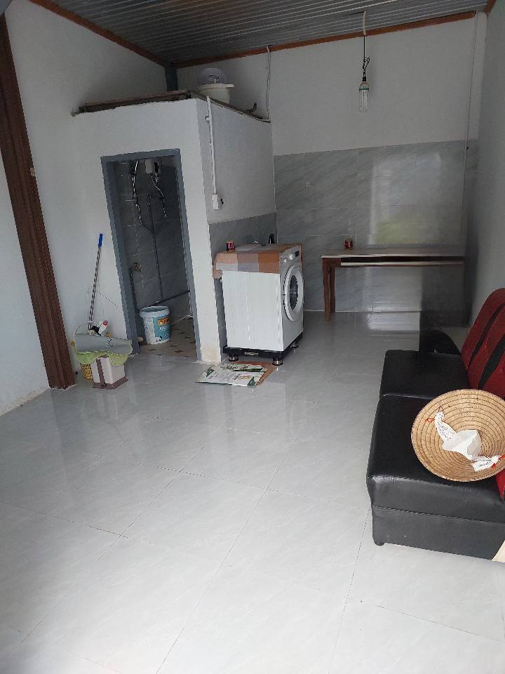 Nhà nguyên căn cho thuê đường Quang Trung Đà Lạt 2PN - Nhà mới, sạch sẽ, vào ở ngay!