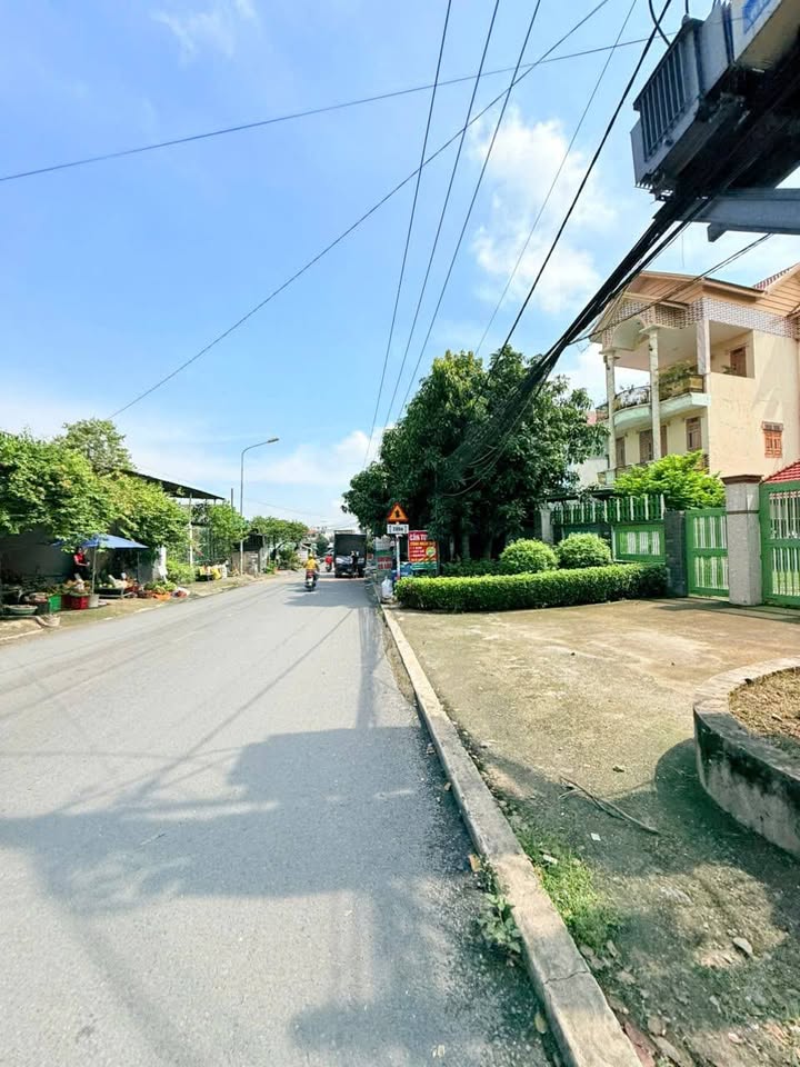 Nhà cấp 4 170m² đường Cây Da, Tân Bình, Dĩ An - Bán gấp chỉ 5.04 tỷ!