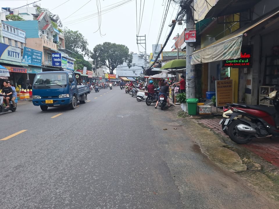 Mặt tiền chợ Trần Thị Cờ 80m² giá 8.2 tỷ - Đầu tư sinh lời ngay!