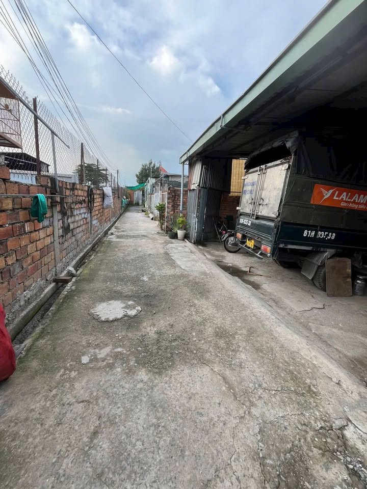 Đất Hưng Lộc, Thuận An 95m² giá 1.7 tỷ - Sổ hồng riêng, ô tô vào tận nơi!