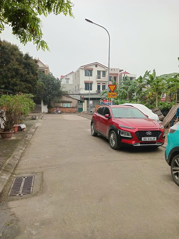 Đất đấu giá X1 Việt Hùng Đông Anh 85m² giá 8.5 tỷ - Kinh doanh sầm uất!