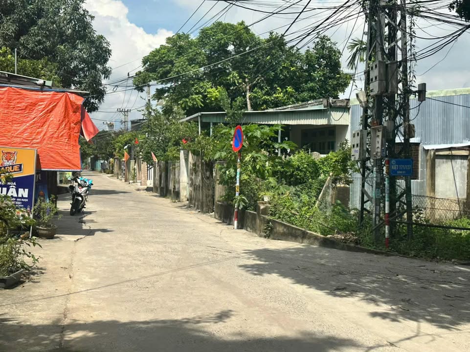 Nhà trọ mặt tiền Bình Kỳ 300m² giá 7.7 tỷ - Đầu tư sinh lời ngay!